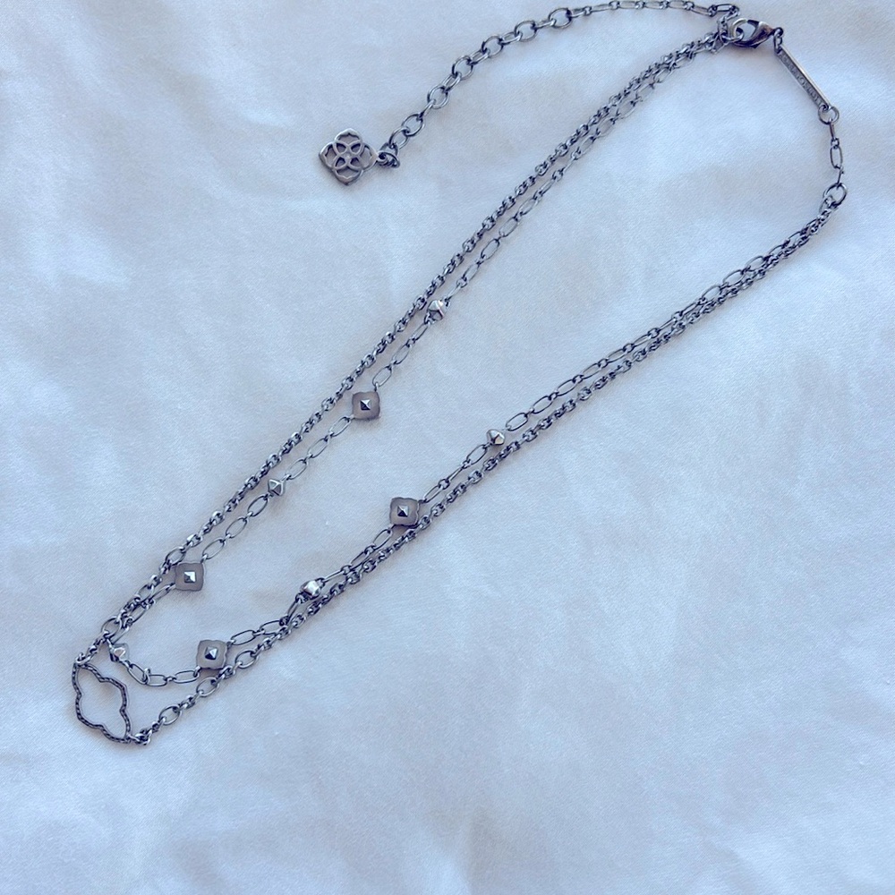 Kendra Scott Abbie Strand necklace Silver